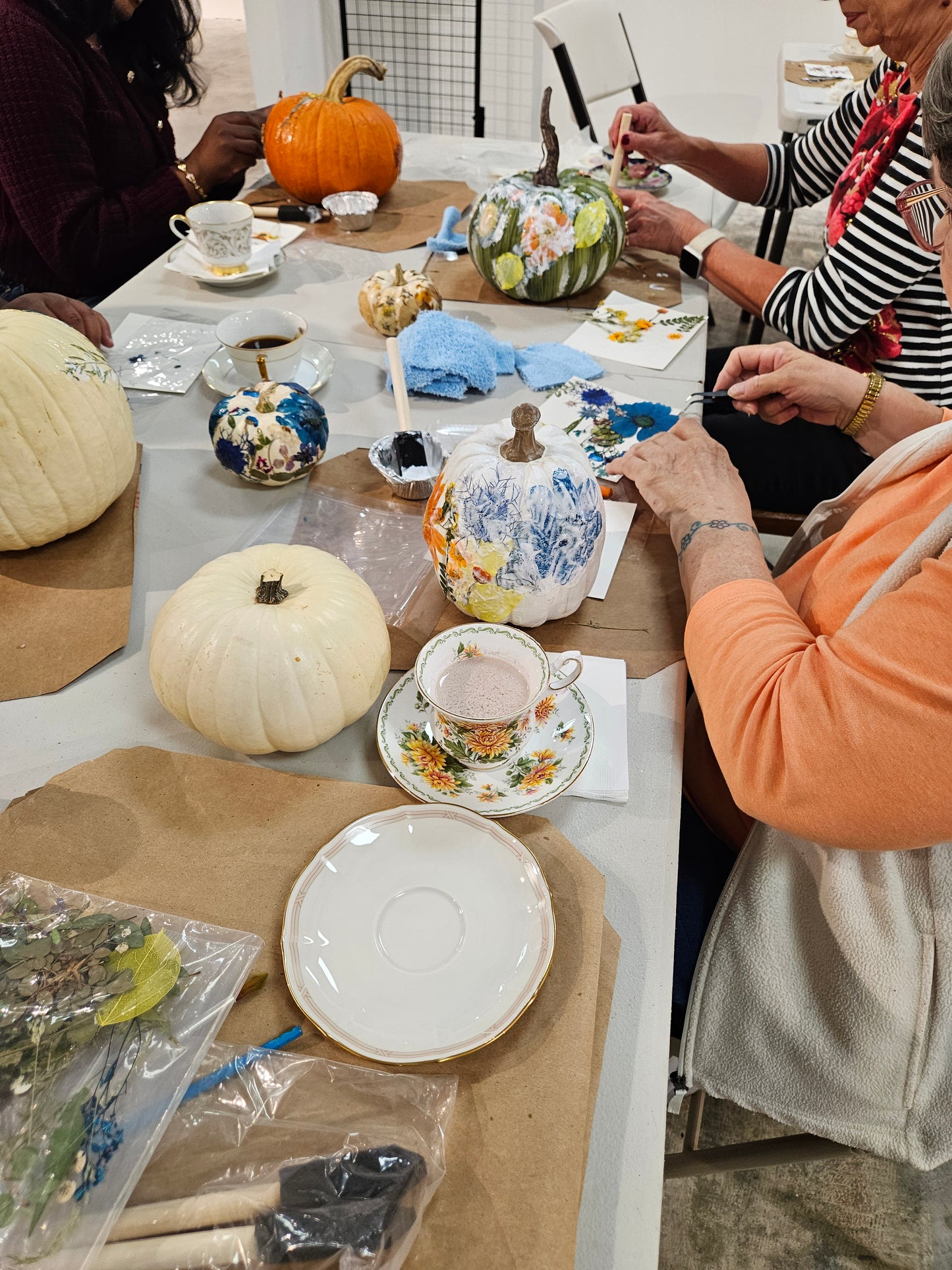9.13.25 Petal Your Pumpkins Workshop