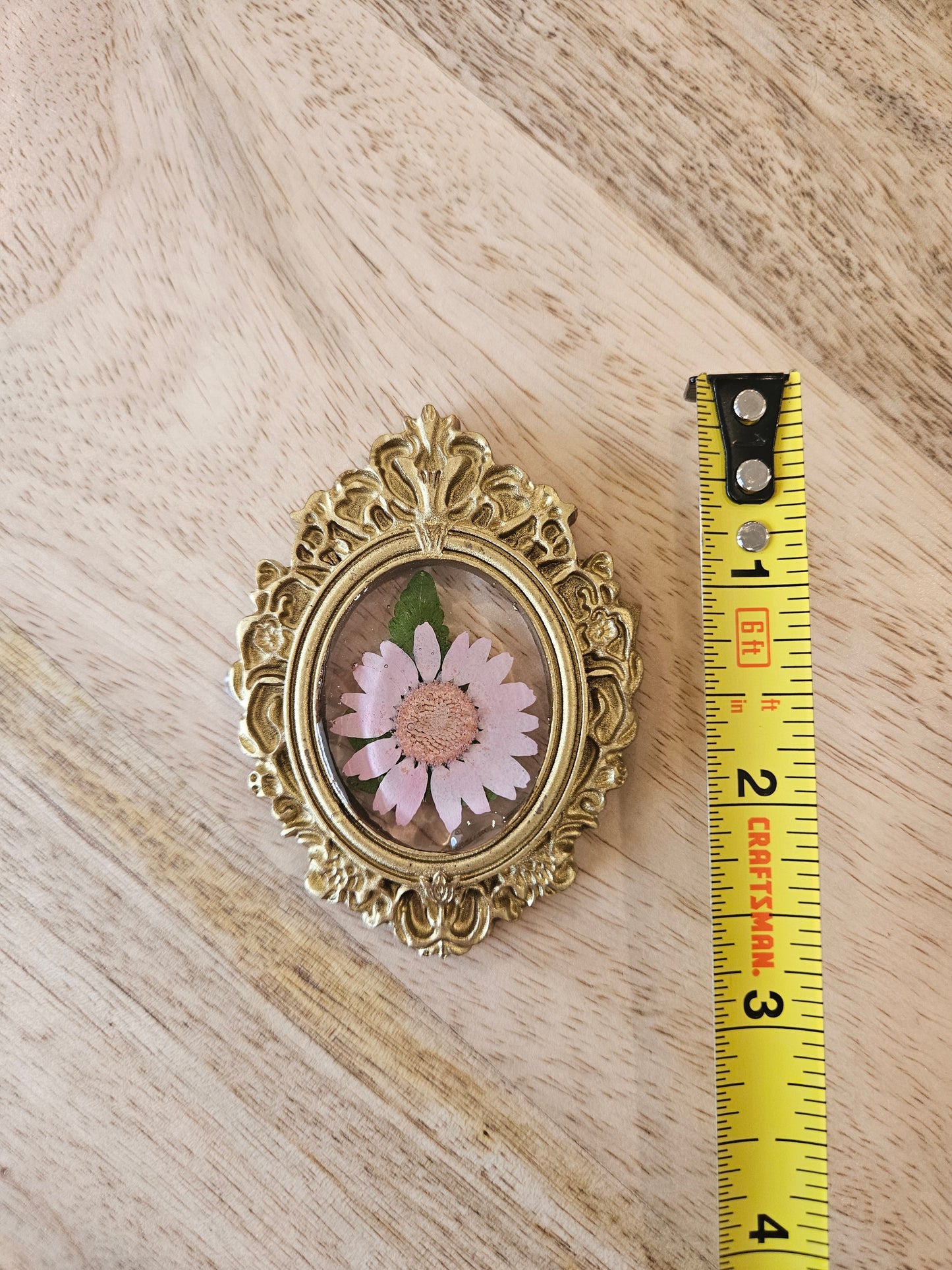 Pressed Flower Magnet - 6