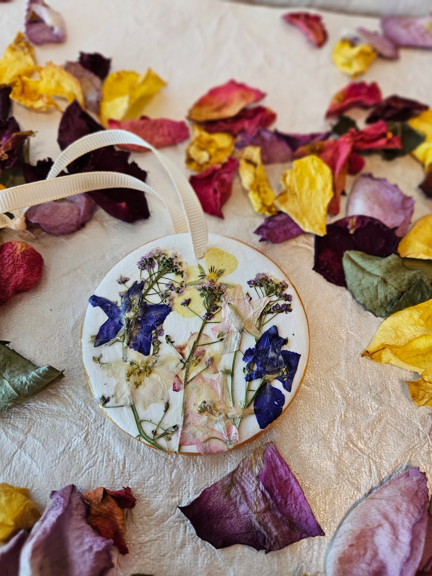 Pressed Flower Ceramic Ornament - 3