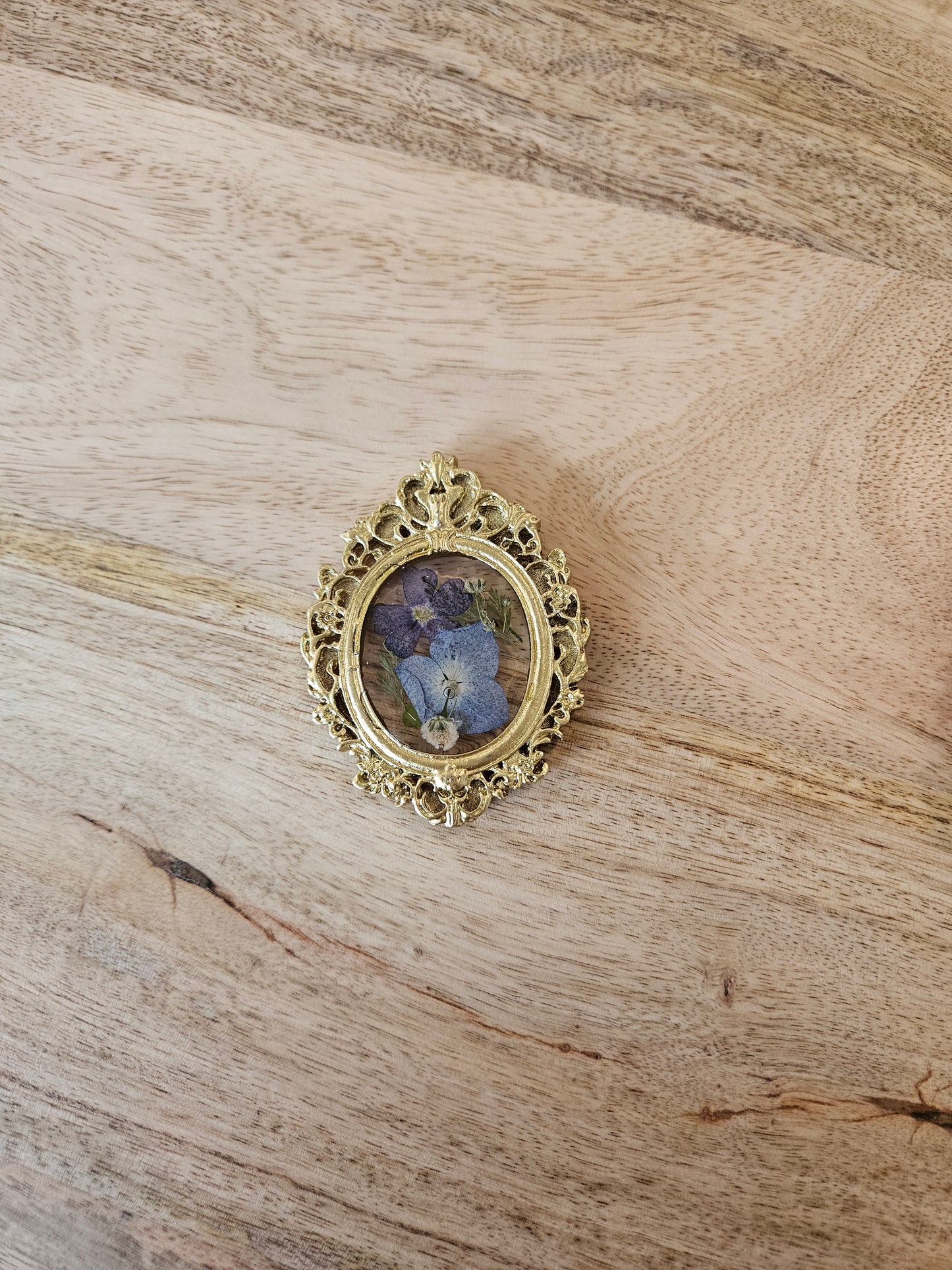 Pressed Flower Magnet - 3