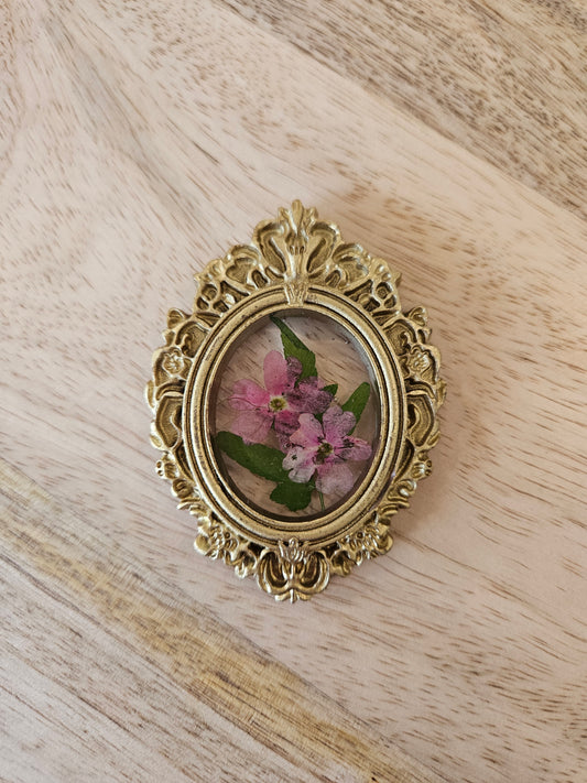 Pressed Flower Magnet - 7