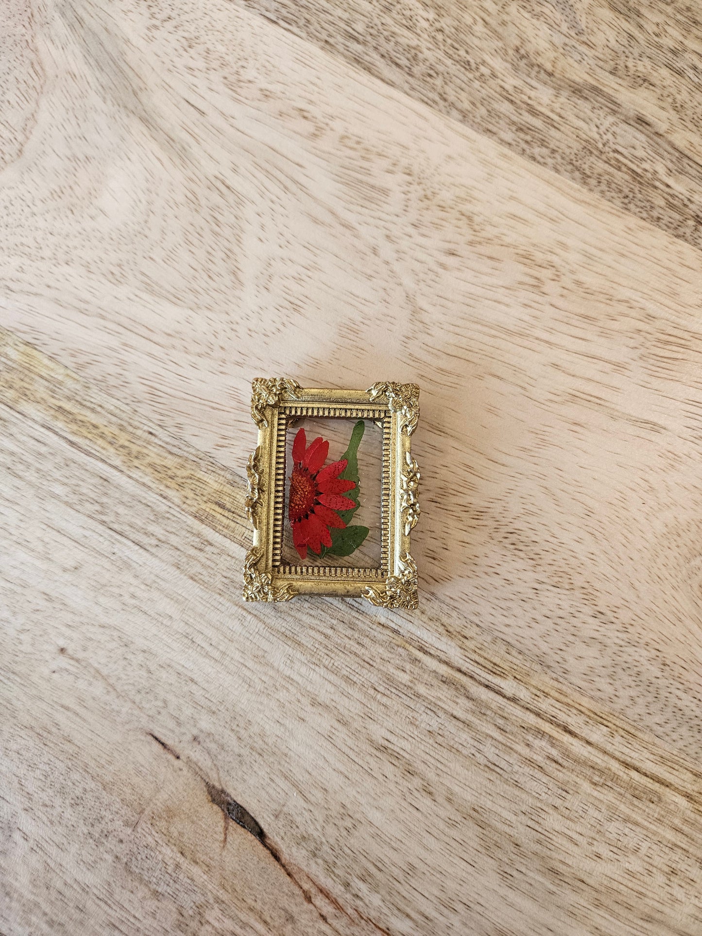 Pressed Flower Magnet - 21