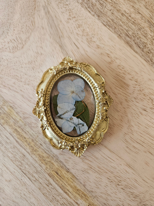 Pressed Flower Magnet - 5