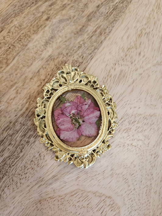 Pressed Flower Magnet - 1