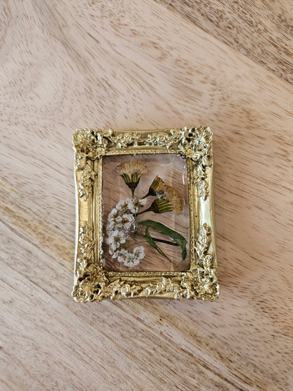 Pressed Flower Magnet - 13