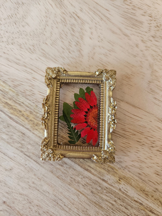 Pressed Flower Magnet - 20