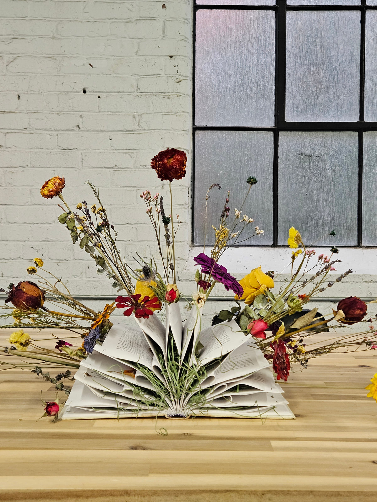 10.31.26 The Bookish Bouquet Workshop